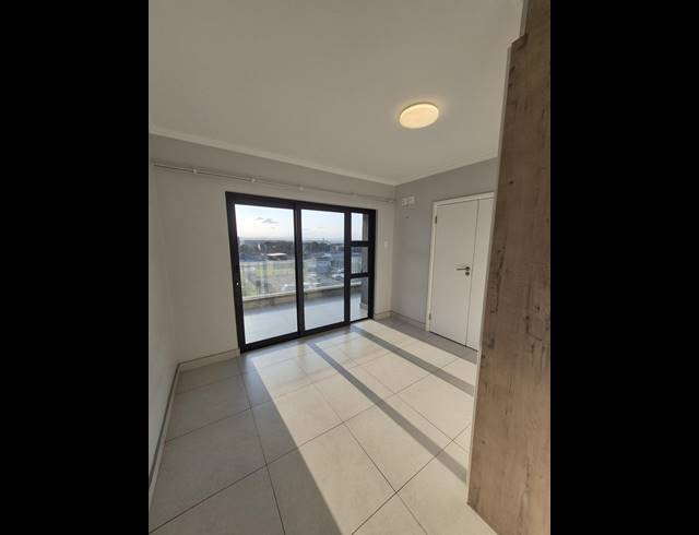 2 BEDROOM APARTMENT FOR SALE IN UMHLANGA RIDGE